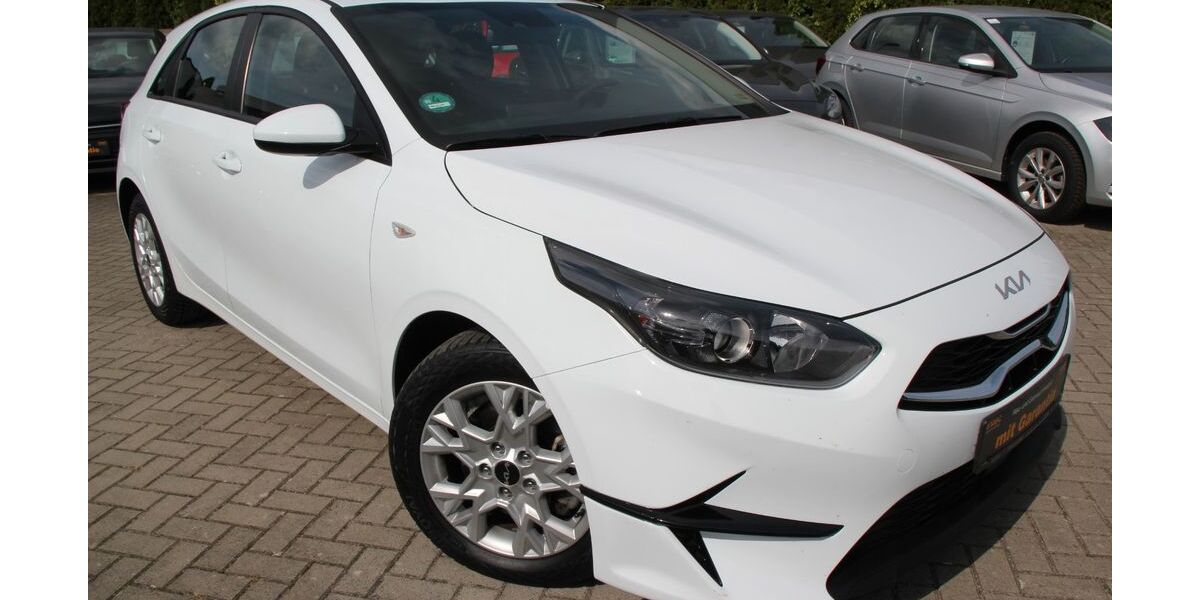 Kia ceed / Ceed 25.288 km 16.490 &euro; Falkensee 14612