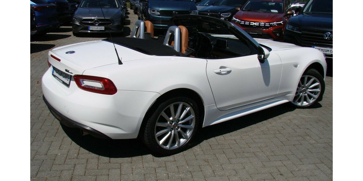 Fiat 124 Spider 1.4 Turbo Lusso Bose LED Tempomat Kamer 53.214 km 19.980 &euro; Falkensee 14612