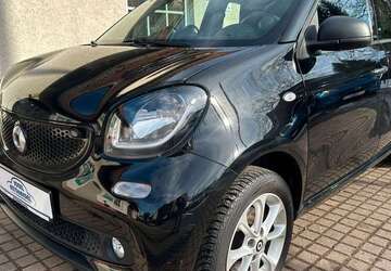 Smart forFour 50.540 km 13.300 &euro; Berlin 13059