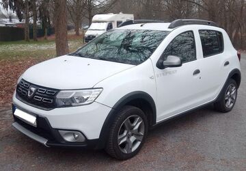 Dacia Sandero 117.957 km 7.250 &euro; Berlin 12349