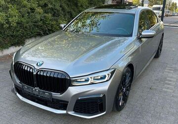 BMW 740 7.500 km 66.999 &euro; Berlin 13581