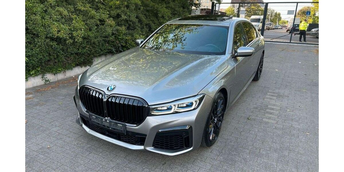 BMW 740 7.500 km 66.999 &euro; Berlin 13581