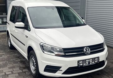 VW Caddy 69.272 km 17.990 &euro; Berlin 13051