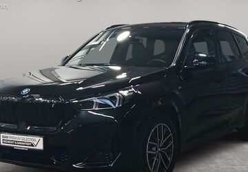 BMW iX1 22.544 km 42.900 &euro; Berlin 14057