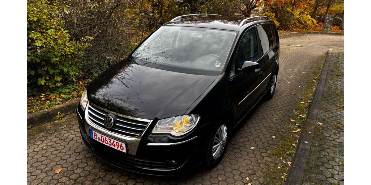 VW Touran 318.568 km 1.980 &euro; Berlin 13597