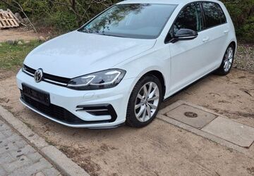 VW Golf 85.200 km 14.900 &euro; Berlin 12101