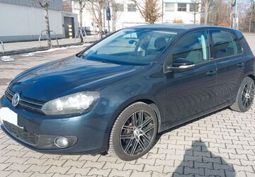 VW Golf 123.000 km 6.450 &euro; Berlin 12349