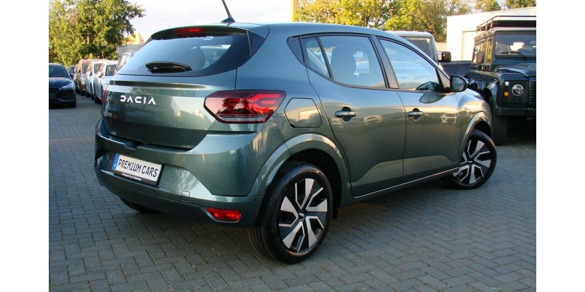 Dacia Sandero III 1,0 TCe 90 Expression Automatik Temp S 20.658 km 16.980 &euro; Falkensee 14612