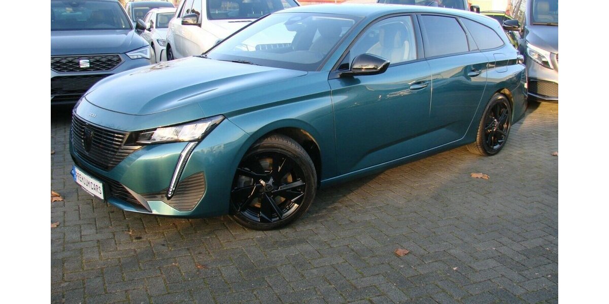 Peugeot 308 SW 1.6 Hybrid Allure Pack HY 180 ACC 360º 44.600 km 20.980 &euro; Falkensee 14612