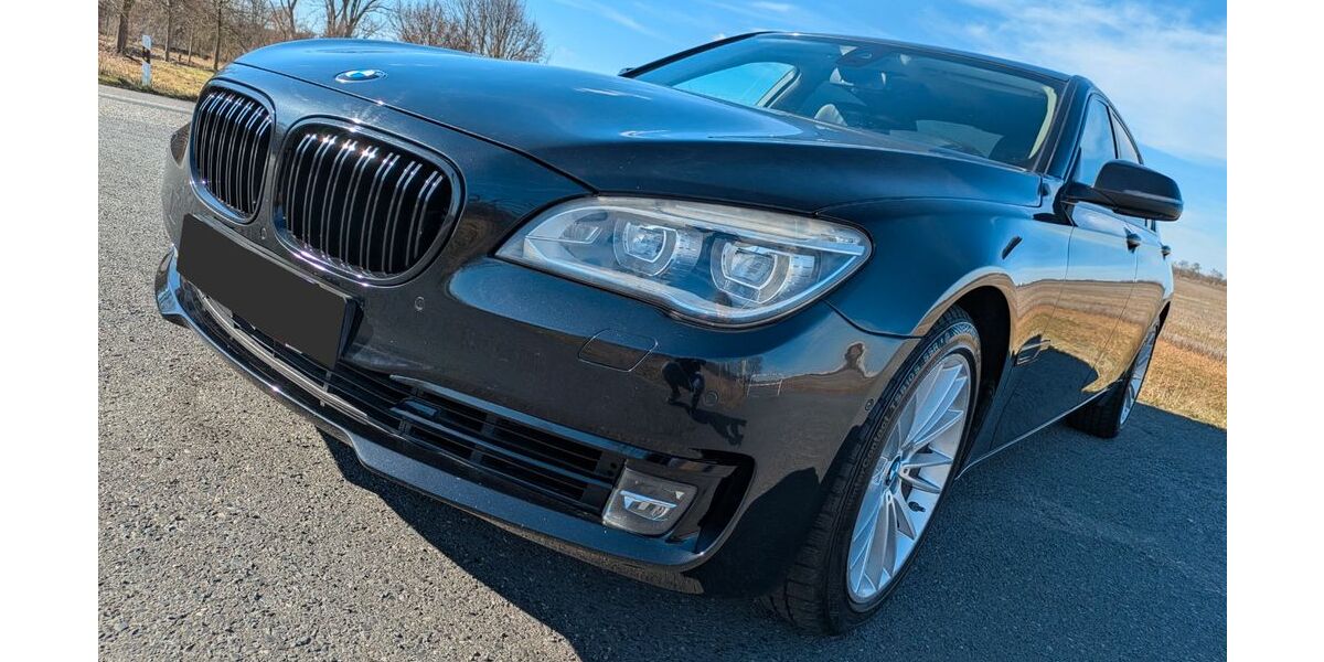 BMW 750 169.000 km 13.300 &euro; Berlin 12349