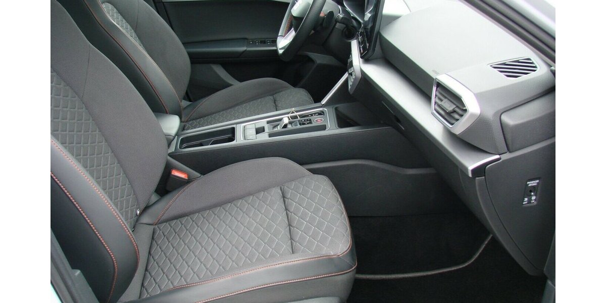 Seat Leon 1.5TSi Hybrid FR ACC LED Kamera 26.551 km 23.740 &euro; Falkensee 14612