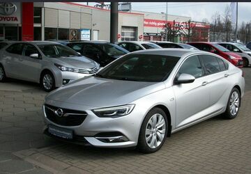Opel Insignia 60.885 km 18.880 &euro; Berlin 13403