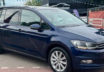 VW Touran 184.234 km 11.990 &euro; BERLIN 13127
