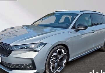 Skoda Superb 10.000 km 39.970 &euro; Hennigsdorf 16761