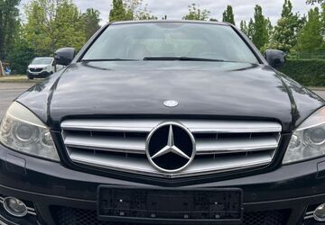 Mercedes-Benz C 350 123.500 km 10.500 &euro; Berlin 10115