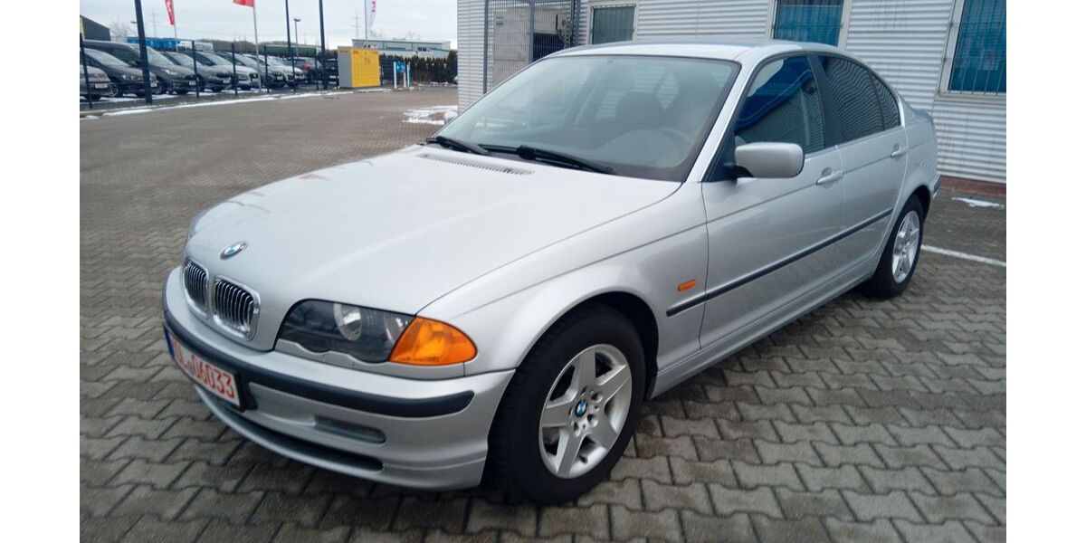 BMW 320 144.000 km 5.199 &euro; Fredersdorf-Vogelsdorf bei Berlin 15370