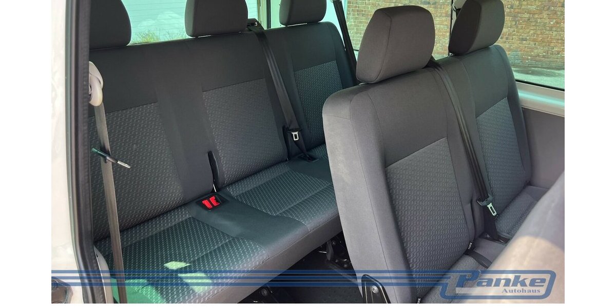 VW T5 Transporter Kombi 1. Hand 8 sitzer 169.000 km 13.990 &euro; Berlin 13187