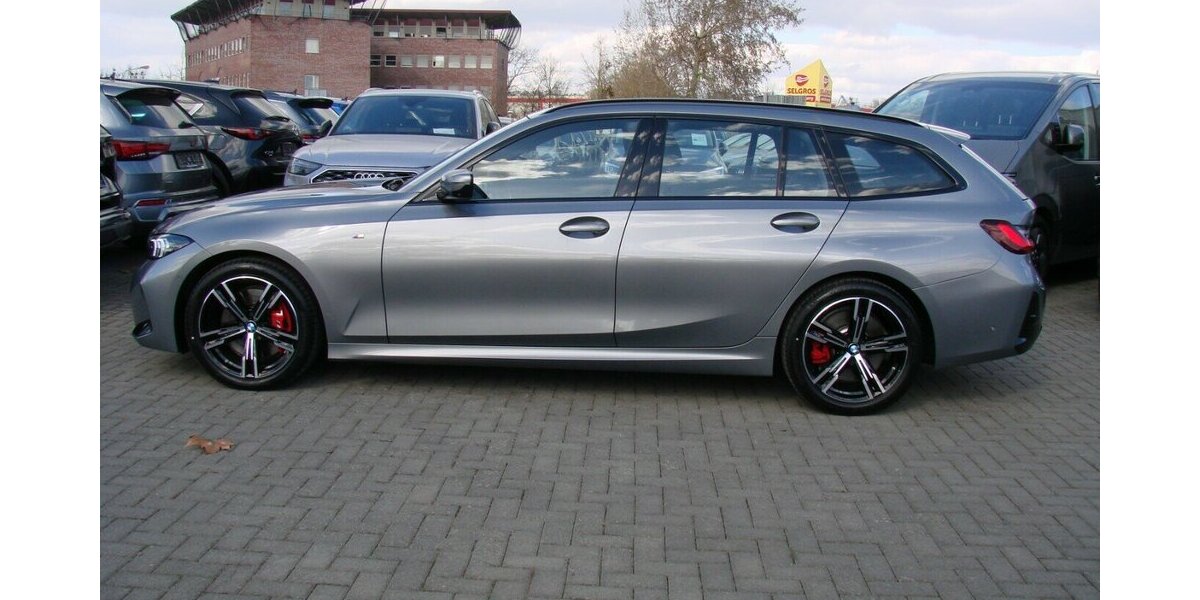 BMW 320 M-Sport Pro Facelift Shadow-Line HUD 360º LED 5.131 km 35.980 &euro; Falkensee 14612