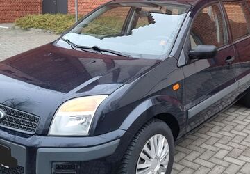 Ford Fusion 148.899 km 2.990 &euro; Berlin 12489