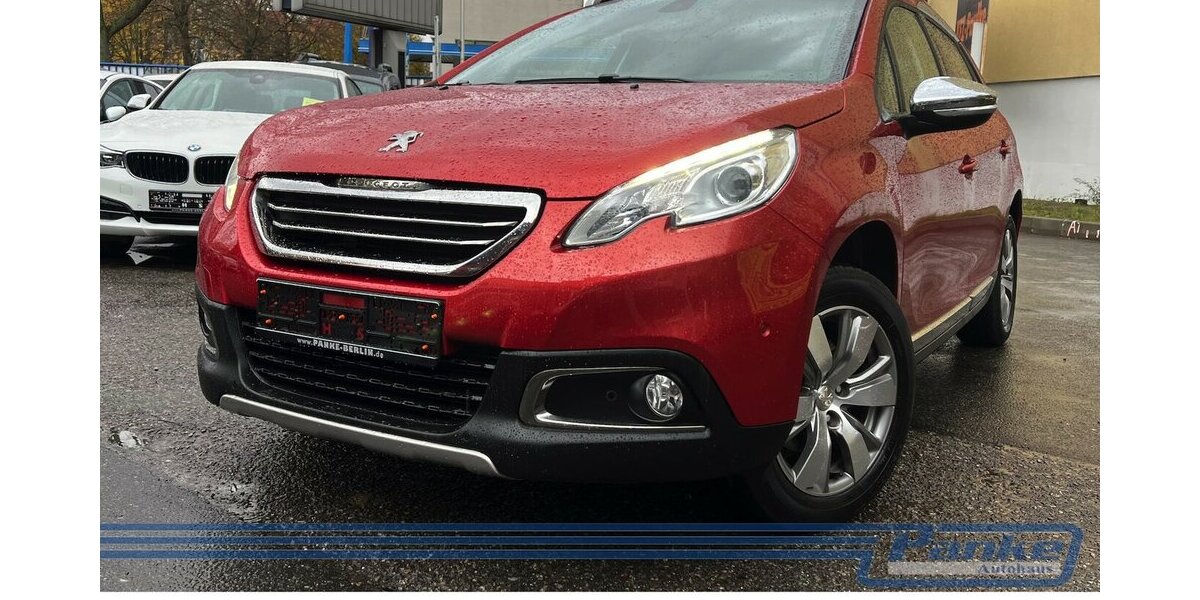 Peugeot 2008 Allure*Navi*PDC*SHZ*Ambiete*1-Hand*Tel. 98.291 km 7.480 &euro; Berlin 13187