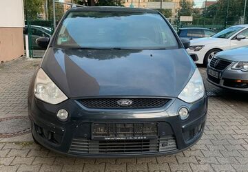 Ford S-Max 168.000 km 1.650 &euro; Berlin 12045