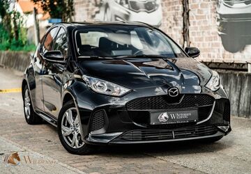 Mazda 2 Hybrid 6.025 km 20.490 &euro; Berlin 13057