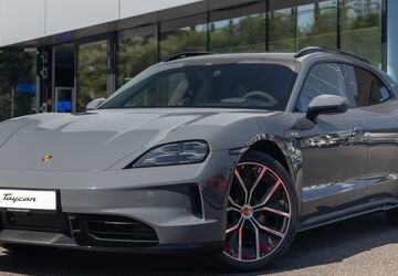 Porsche Taycan 5.900 km 152.900 &euro; Berlin 12487