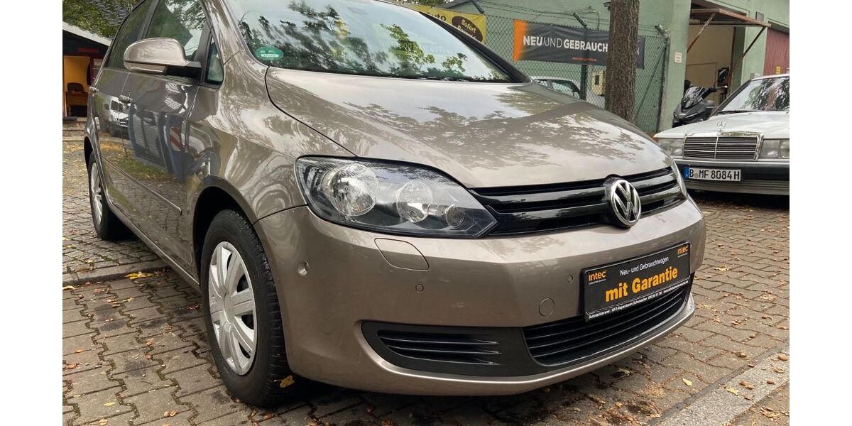 VW Golf 139.223 km 6.990 &euro; Berlin 13599