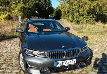 BMW 320 137.000 km 22.499 &euro; Berlin 12627