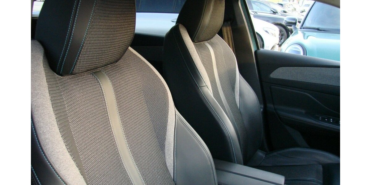 Peugeot 308 SW 1.6 Hybrid Allure Pack HY 180 ACC 360º 44.600 km 24.980 &euro; Falkensee 14612