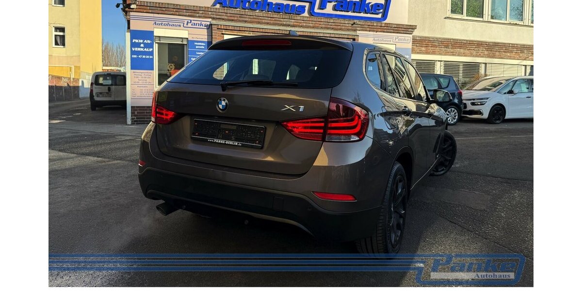BMW X1 18 i sDrive Aut.*NAV*SHZ*Leder*USB*AC* 100.000 km 10.490 &euro; Berlin 13187