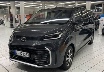 Toyota Proace (Verso) 5.000 km 48.880 &euro; Berlin 13403