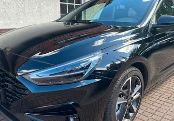 Hyundai i30 6.800 km 21.639 &euro; Berlin 13059