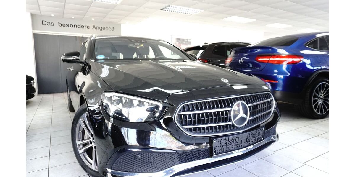 Mercedes-Benz E 400 82.521 km 42.950 &euro; Berlin 13407