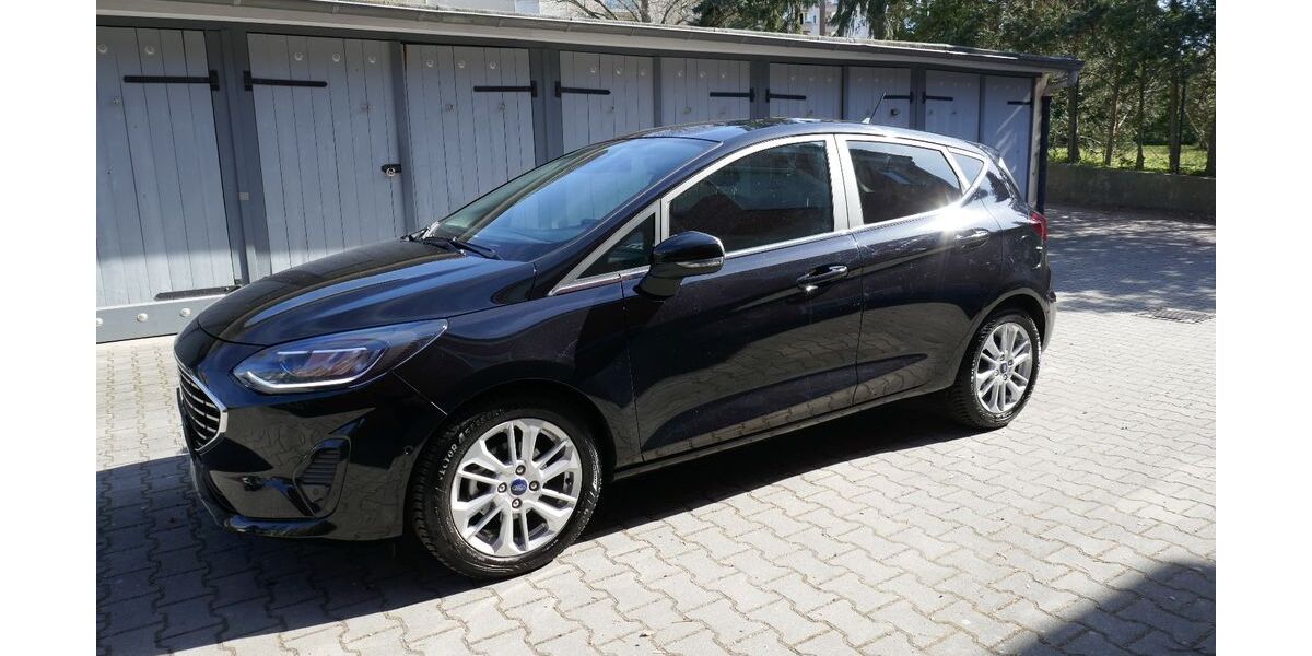 Ford Fiesta 33.190 km 18.950 &euro; Berlin-Tempelhof 12105