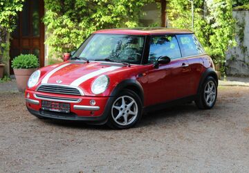 Mini ONE 304.000 km 1.999 &euro; Berlin 10317