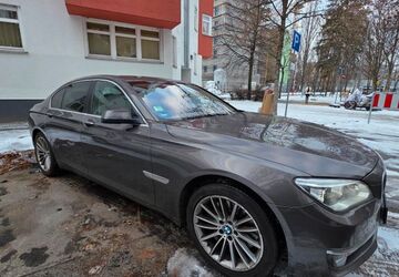 BMW 750 240.000 km 9.999 &euro; Berlin 13357