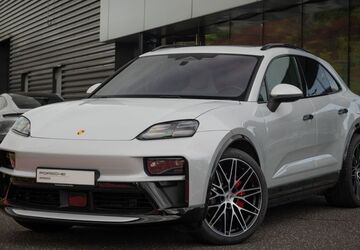 Porsche Macan 4.279 km 101.600 &euro; Berlin 12487