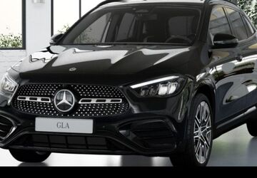Mercedes-Benz GLA 200 9.900 km 42.500 &euro; Berlin 10587