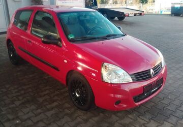 Renault Clio 200.000 km 1.999 &euro; Berlin 12623