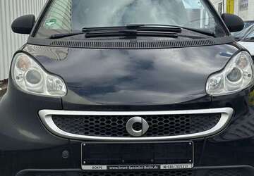 Smart forTwo 110.785 km 7.990 &euro; Berlin 12107