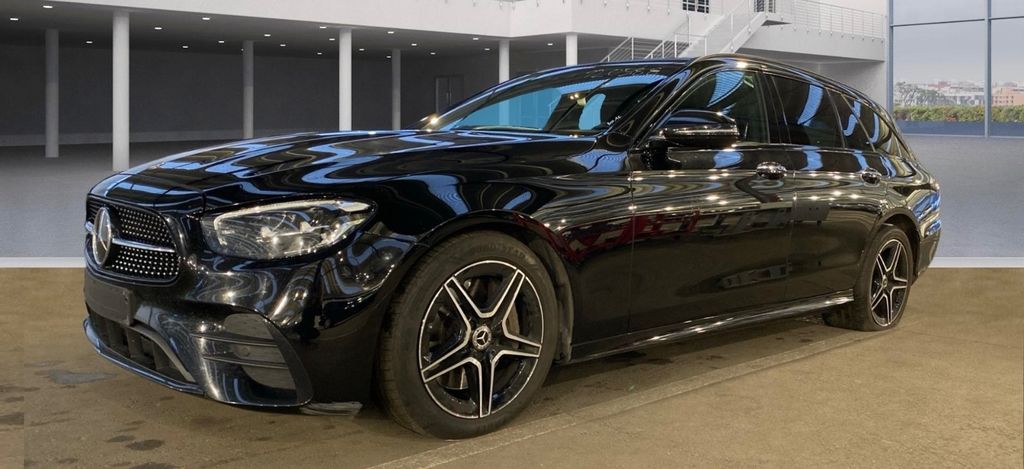 Mercedes-Benz E 300 141.100 km 27.200 &euro; Berlin 12043