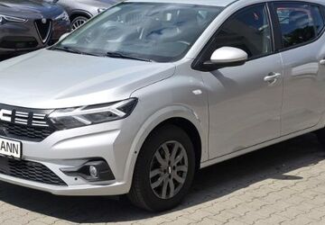 Dacia Sandero 37.132 km 13.890 &euro; Berlin 12247
