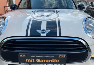 Mini One First 91.000 km 7.000 &euro; Berlin 13597