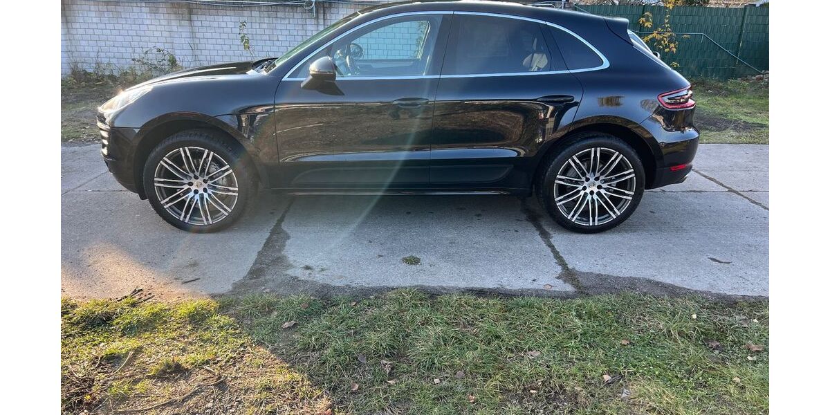 Porsche Macan 170.000 km 27.900 &euro; Berlin 12353