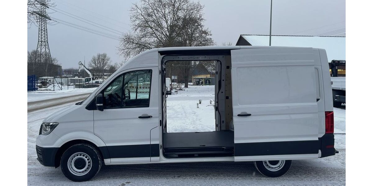 VW Crafter 169.000 km 20.825 &euro; Berlin 12681