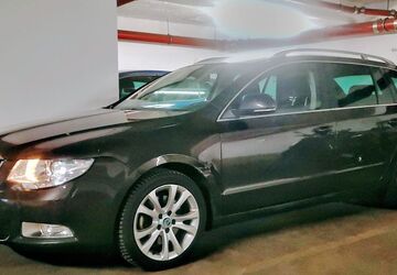 Skoda Superb 180.000 km 6.190 &euro; Berlin 10405