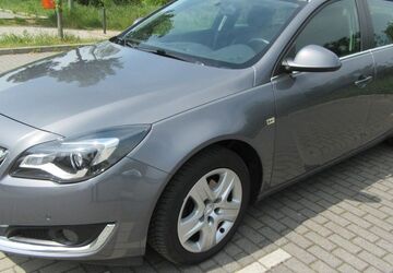 Opel Insignia 140.000 km 8.450 &euro; Berlin 12623