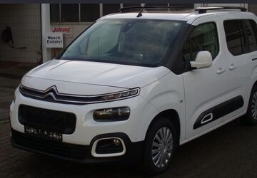 Citroen Berlingo 98.297 km 18.980 &euro; Berlin 13403