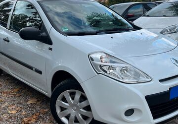 Renault Clio 73.057 km 4.990 &euro; Berlin 13089